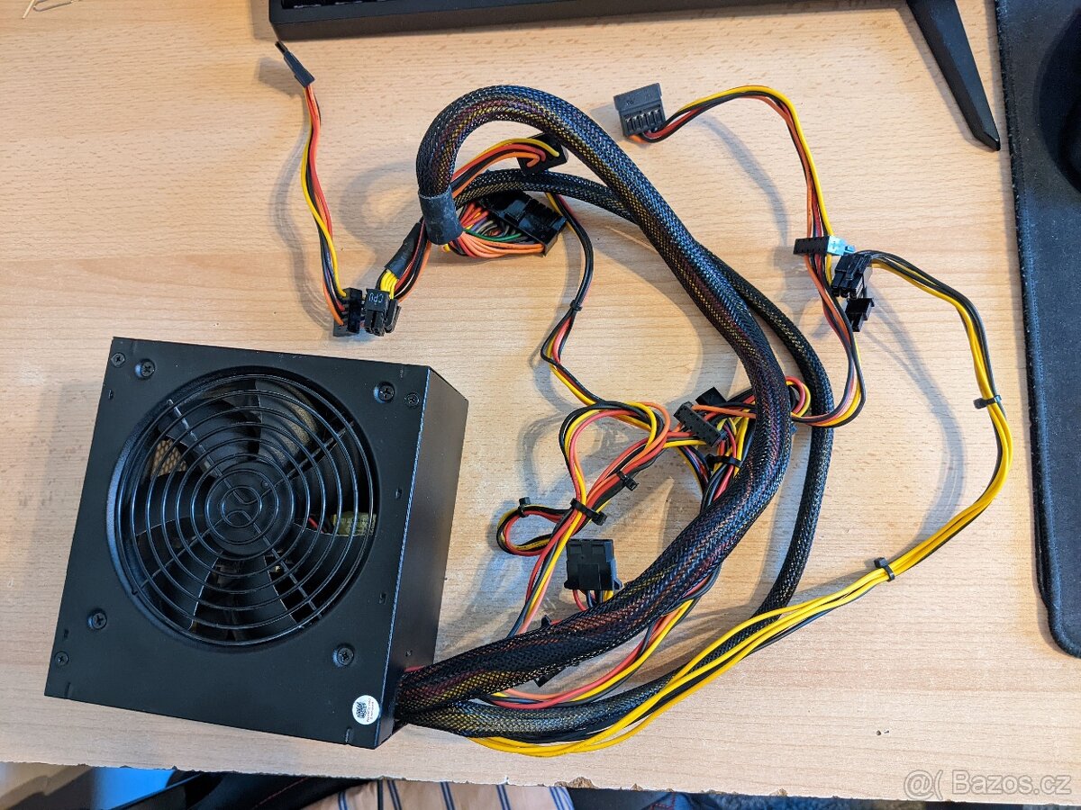 Napájecí zdroj PSU Cooler Master 600W