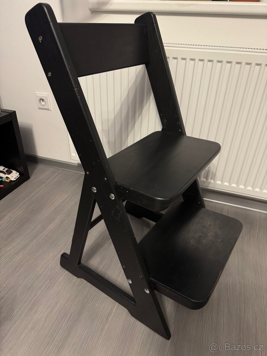 Rostoucí židle, černá