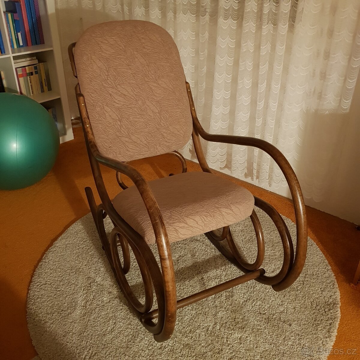 houpací křeslo THON