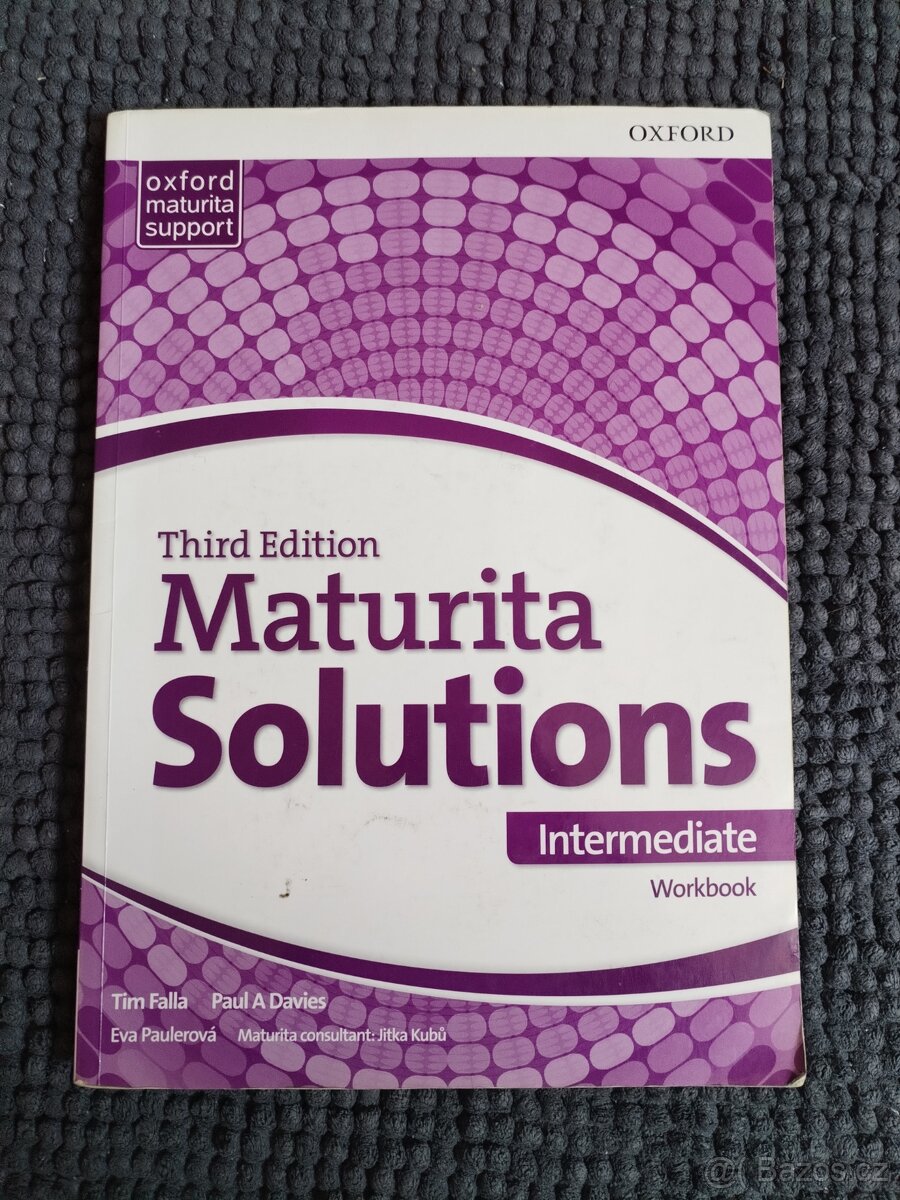 Maturita Solutions intermediate, workbook