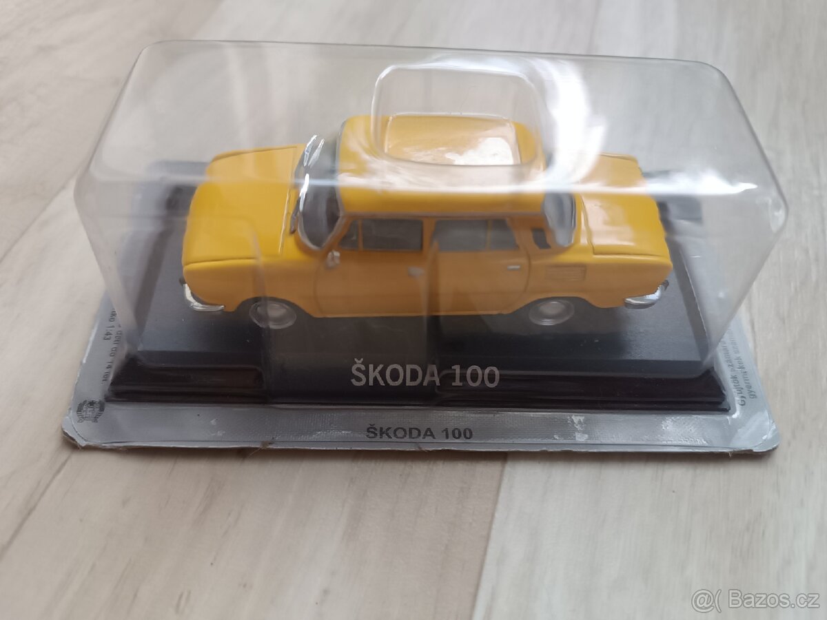 Nový model auta škoda 100