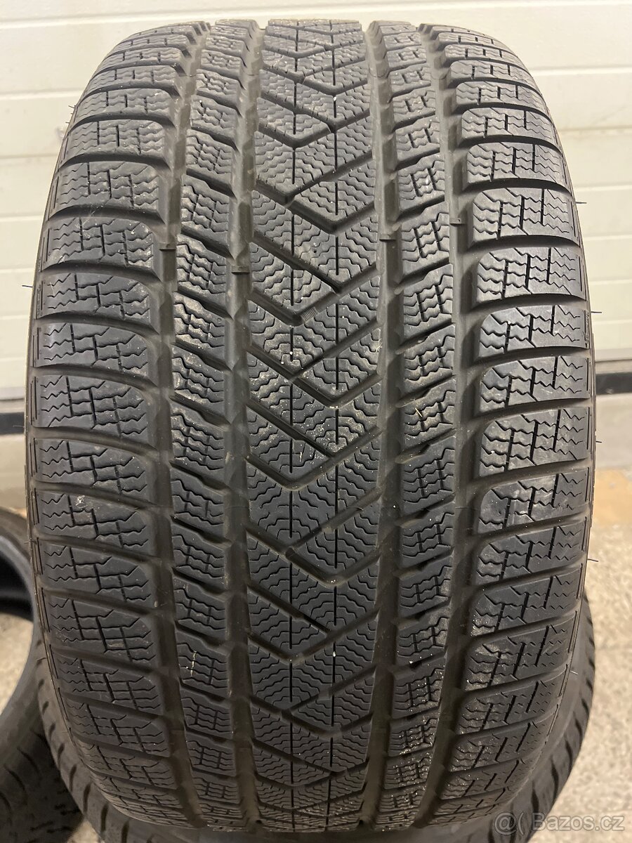 Zimní pneumatiky 315/30/21 Pirelli SOTTOZERO 3 Winter