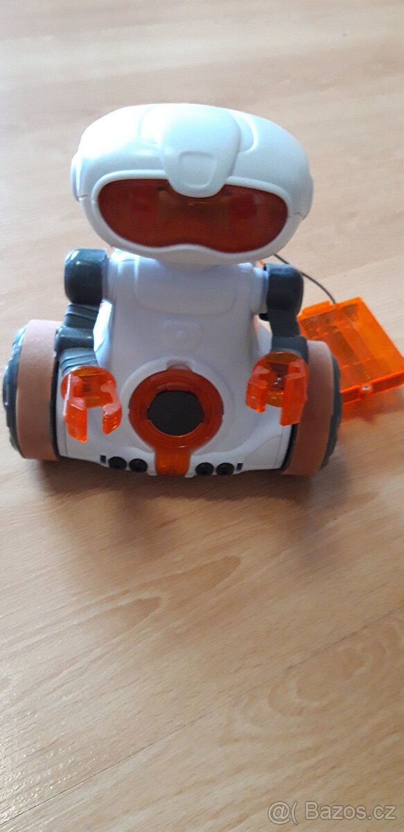 Clementoni robot mio
