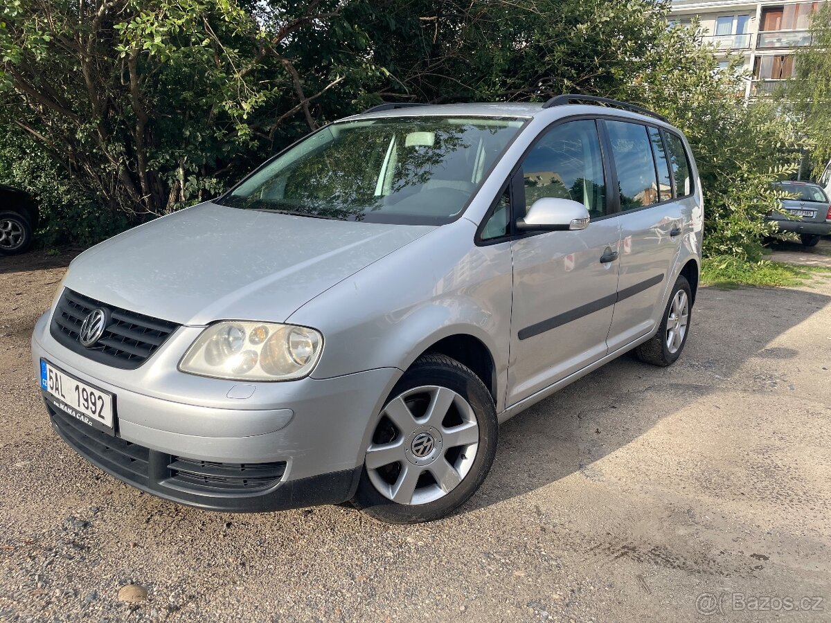 Volkswagen Touran 7 míst, 1t1, 1.9 TDI 77 kW, 2004