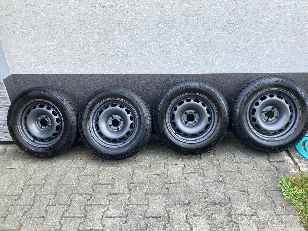 Zimní sada pneumatik z Peugeot 308-195/65 R15 T - ET32