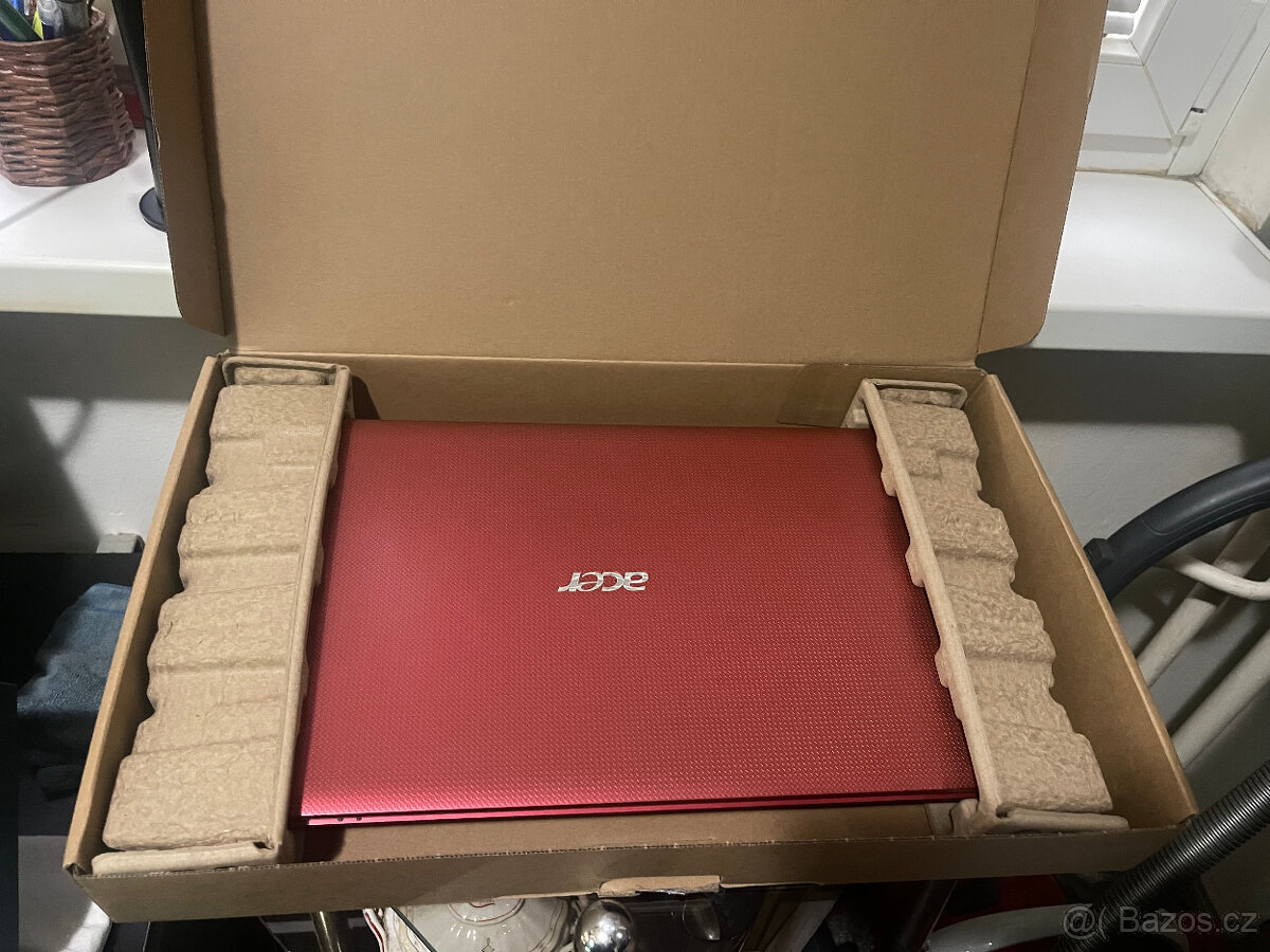 Acer Aspire 5336 (PEW72)