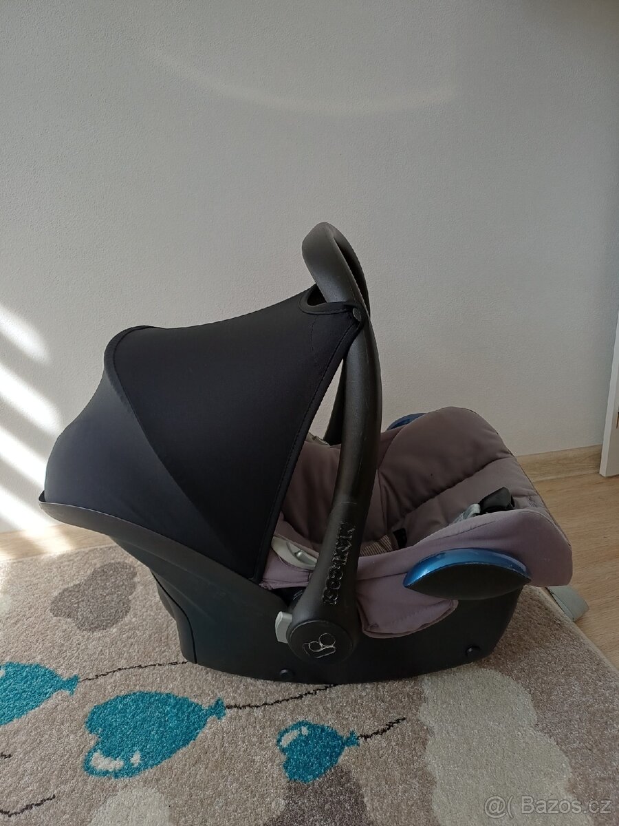 Autosedačka-vajíčko