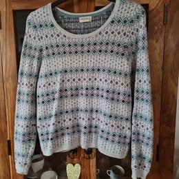 Marks&Spencer dámský svetr s bižuterií 42