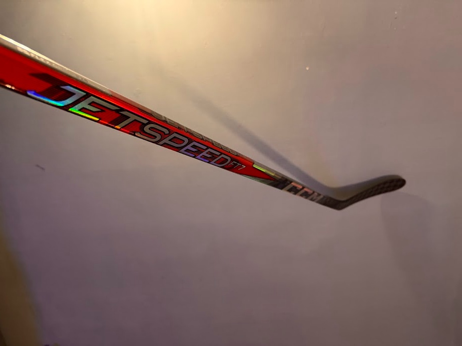 HOKEJKA CCM JETSPEED FT7 TVRDOST 55