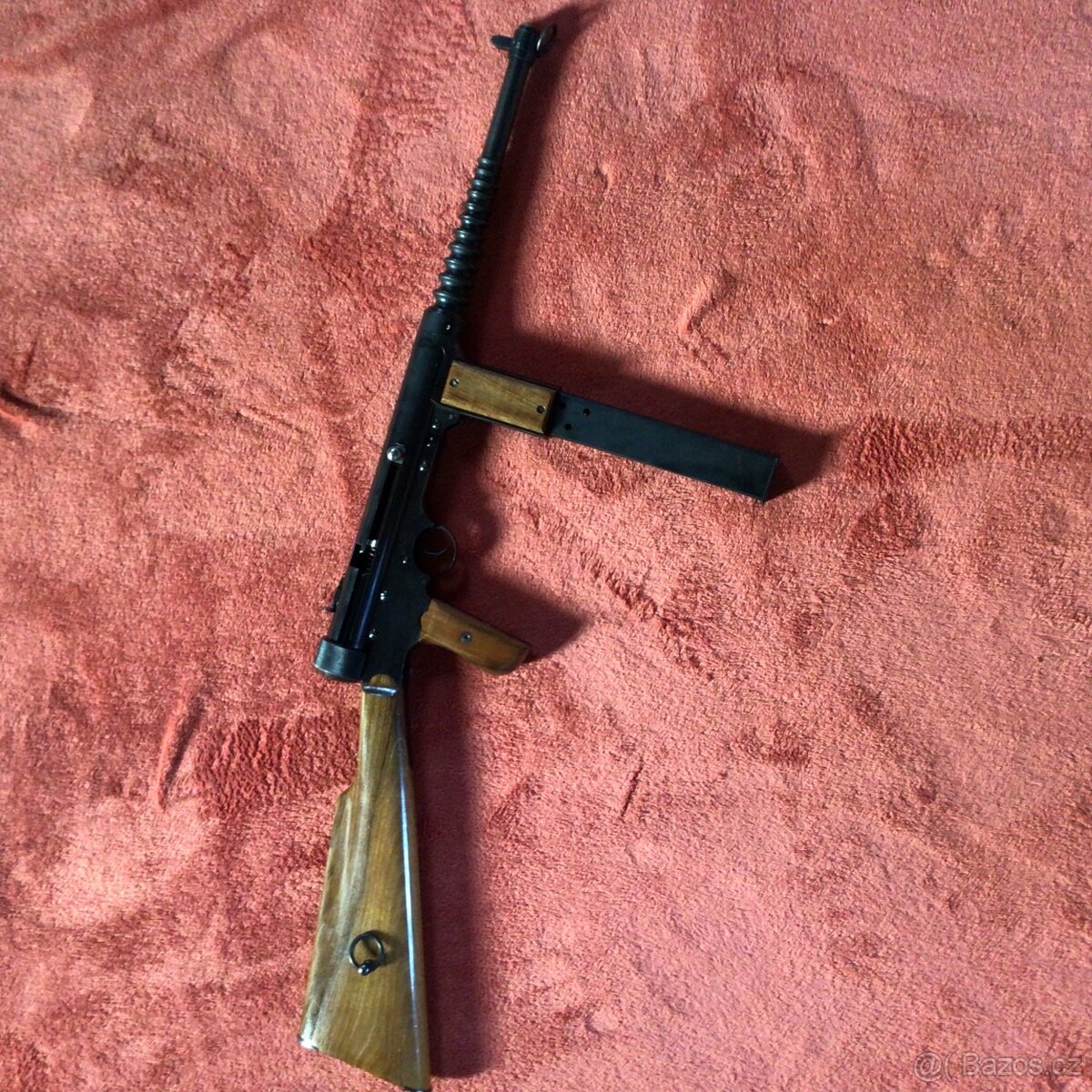 Ww2 znehodnoceny samopal