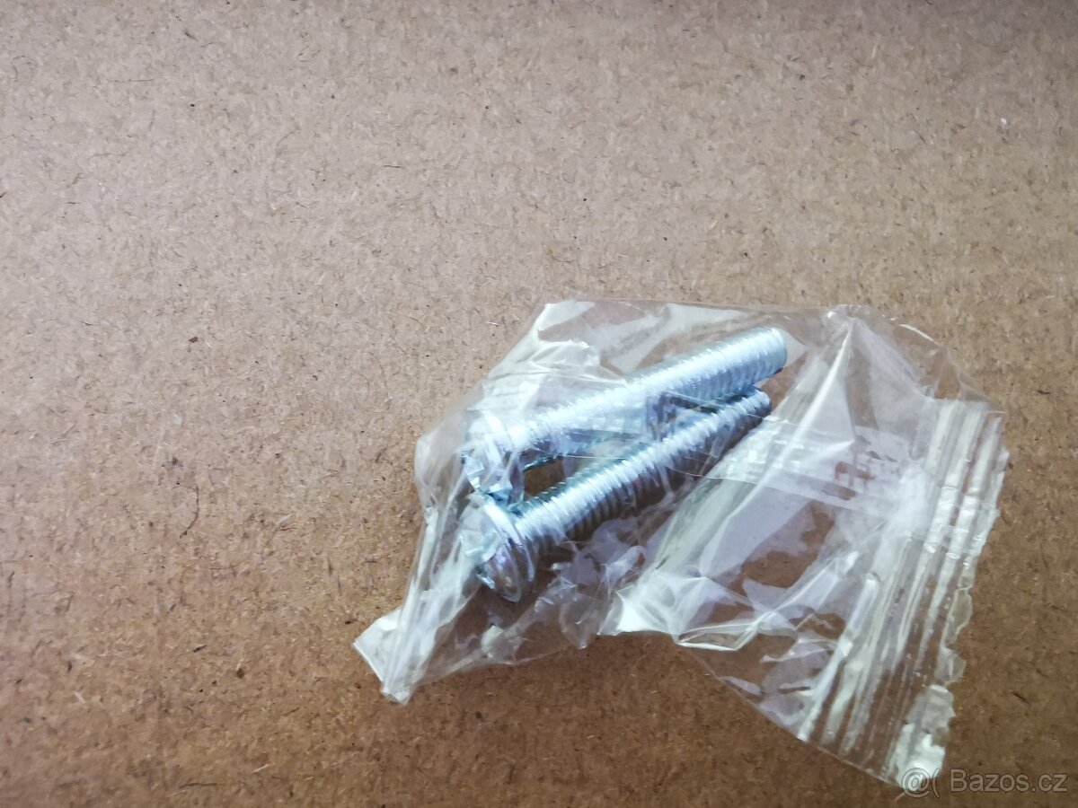 Nábytkové kování