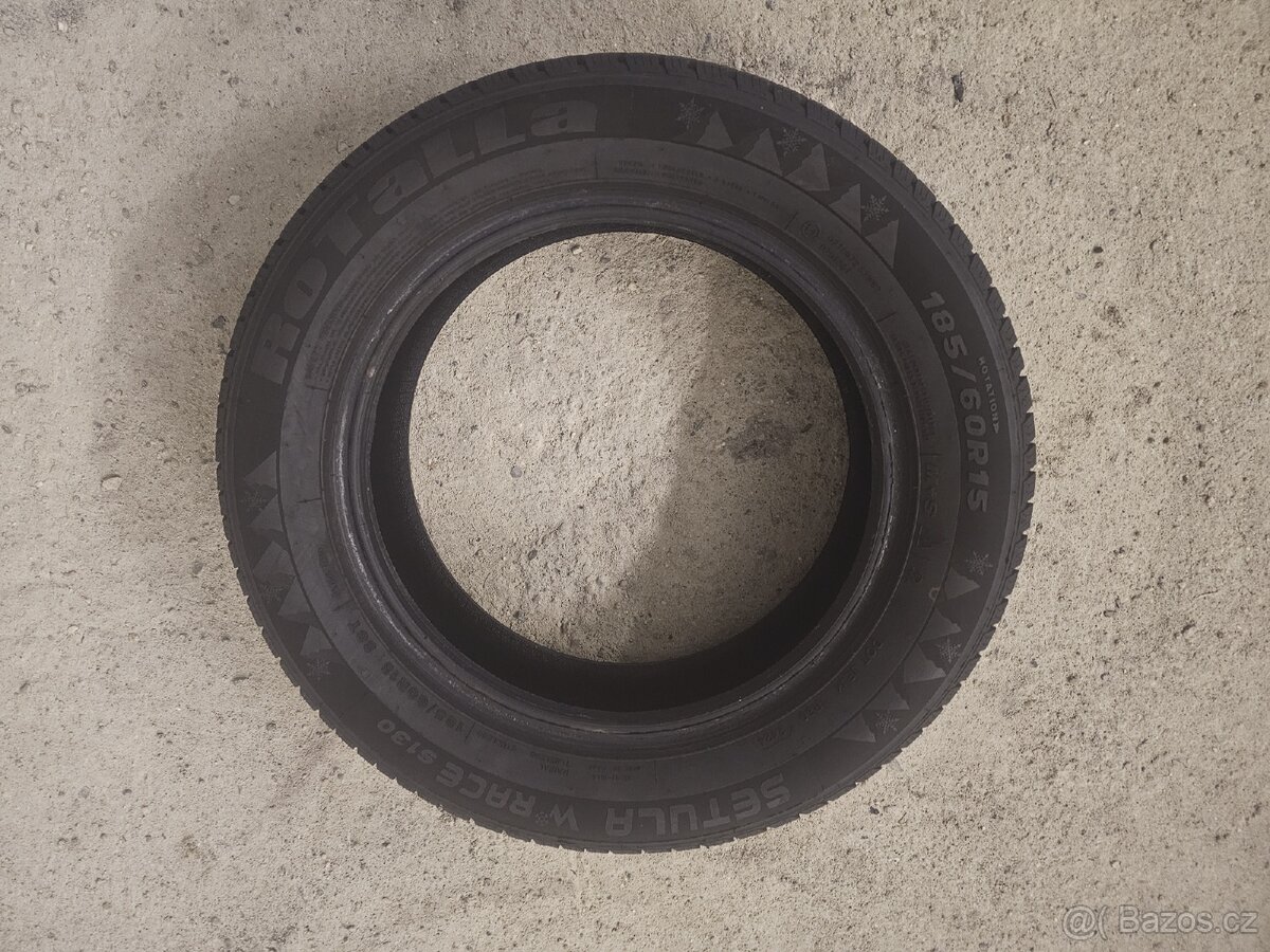 Pneu zimni 185/60 15