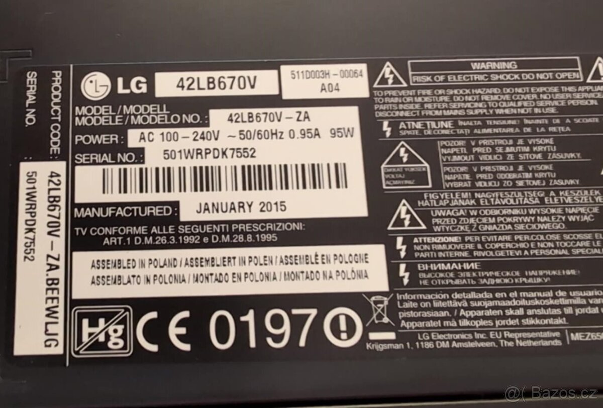 Díly z TV LG 42LB670V-ZA na ND, prasklý displej