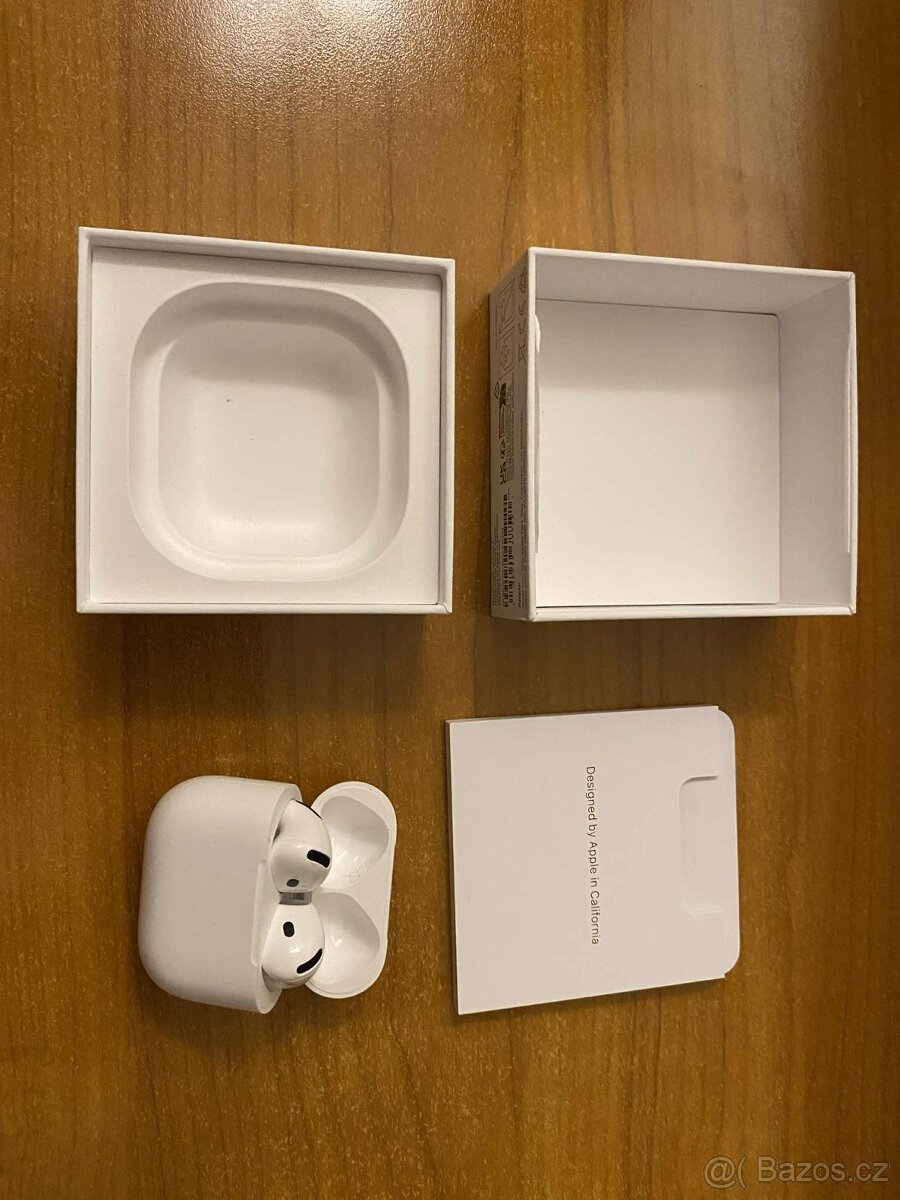Prodám AirPods 4 - minimálně použité, v záruce