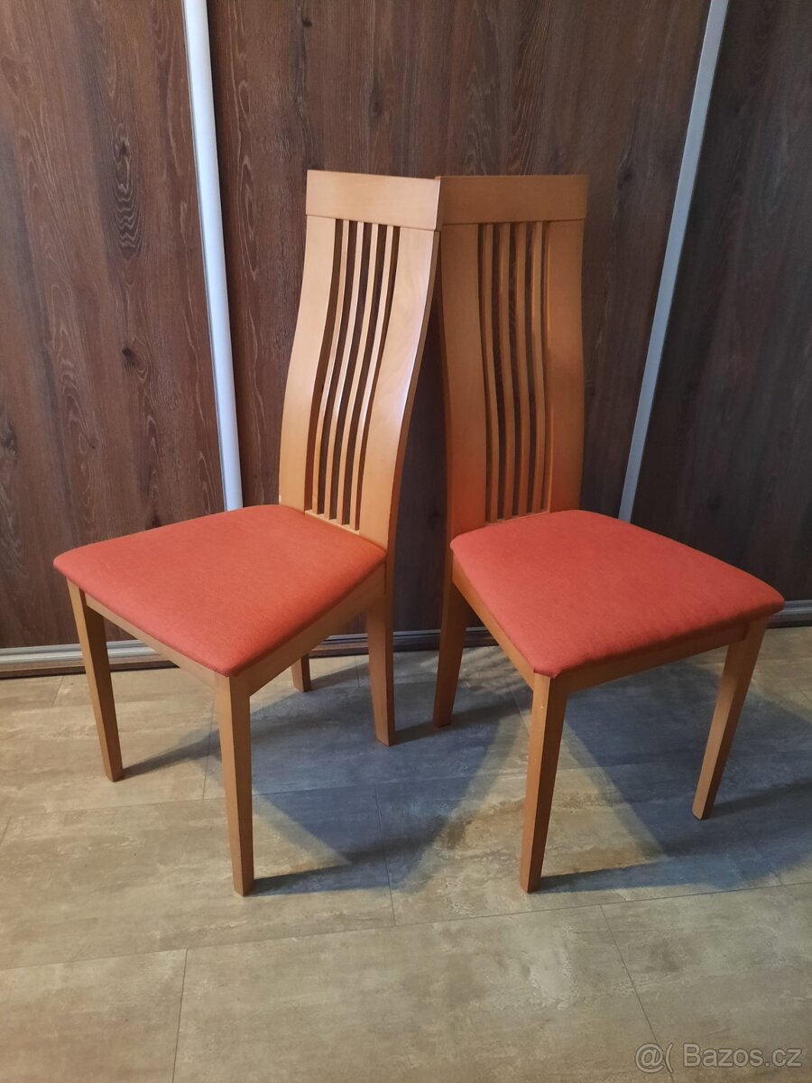 2x židle dřevěná k jídelnímu stolu