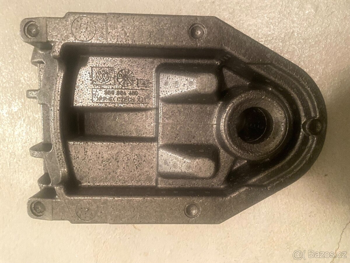 Polystyrén do kufru na Passat B8 combi