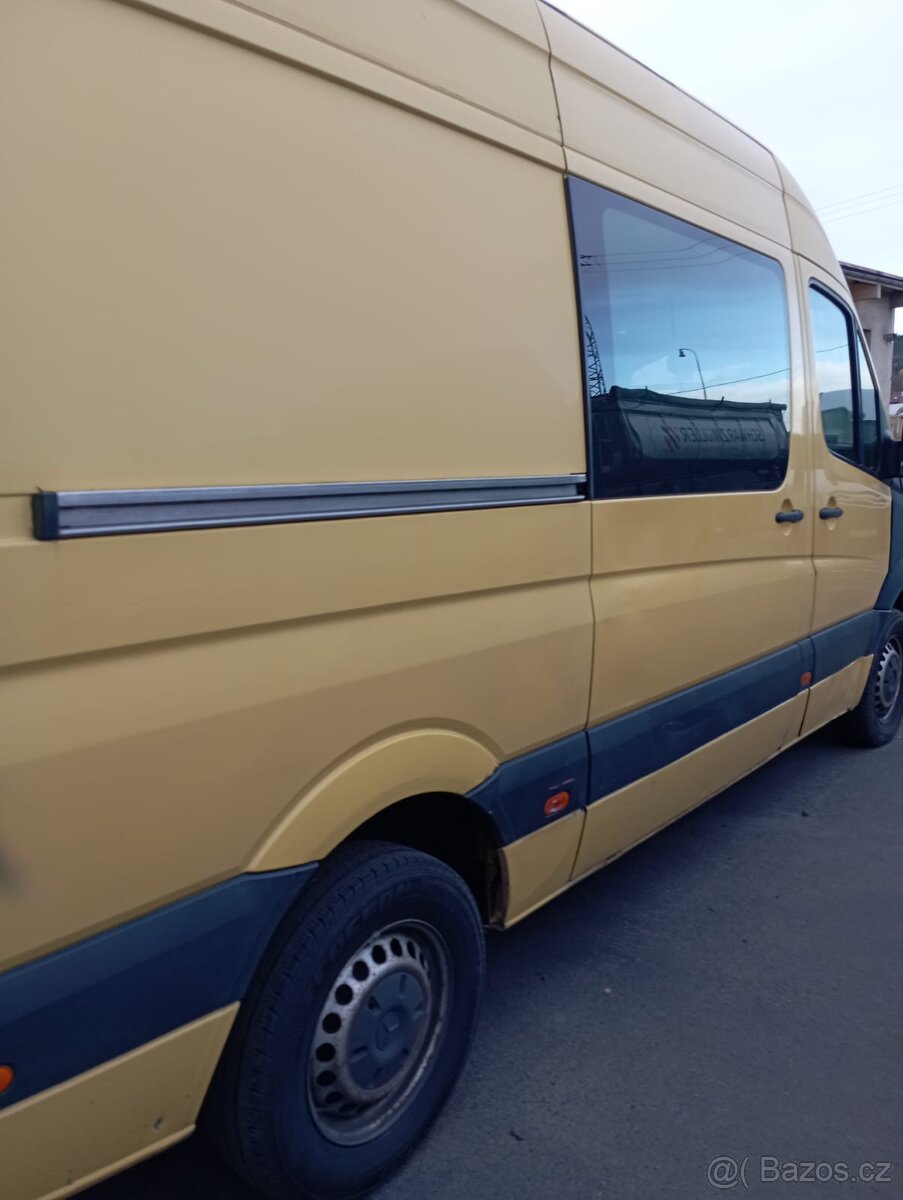 Mercedes sprinter