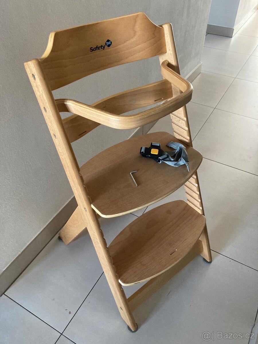 Dětská jídelní židlička