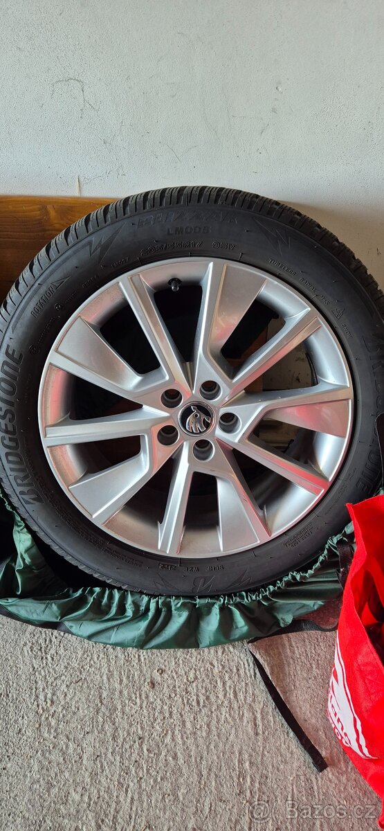 Alu kola Braga 17" 5x100 + zimní pneumatiky