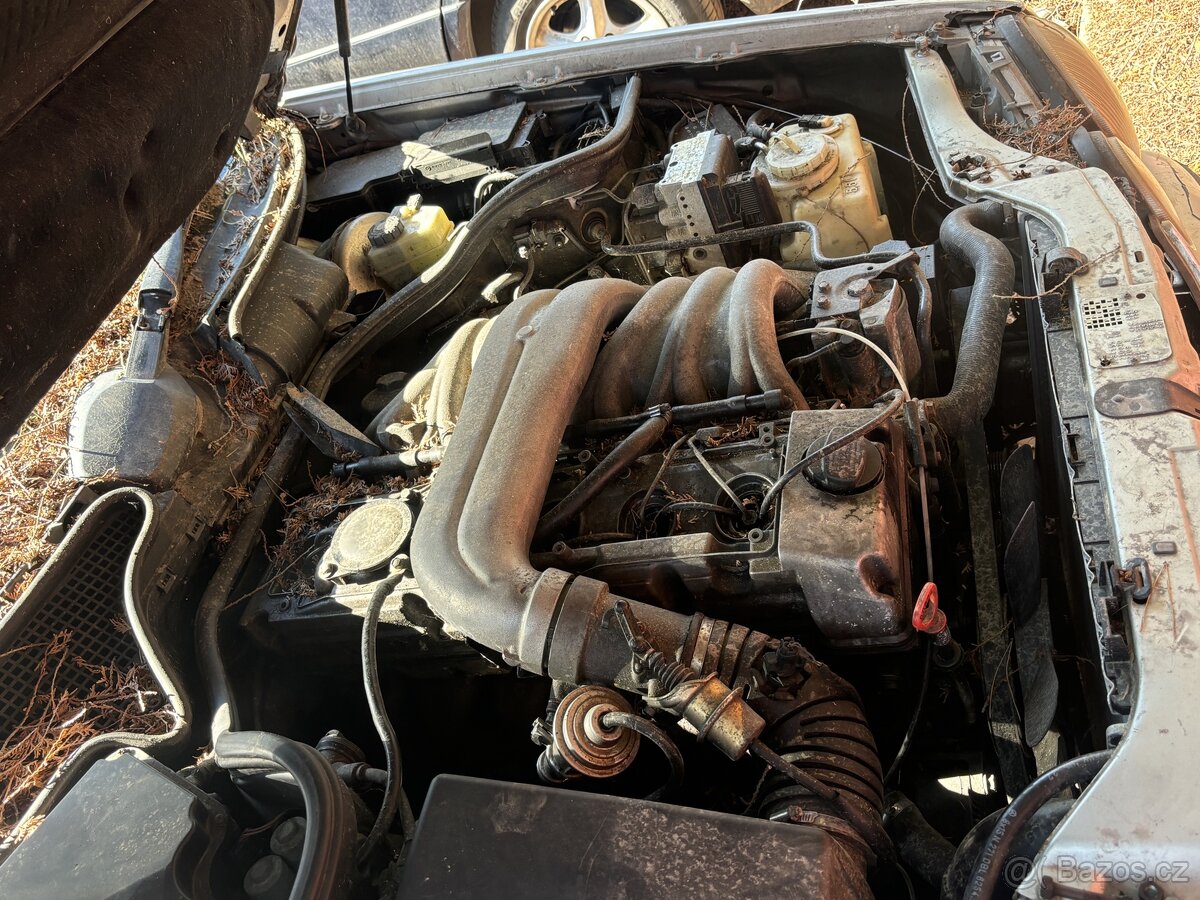 Motor mercedes OM606 300 D 100 kw