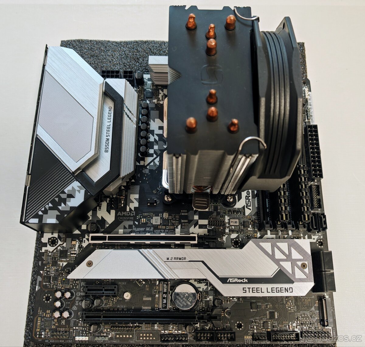 Ryzen 7 3700X + B550M + 16GB DDR4