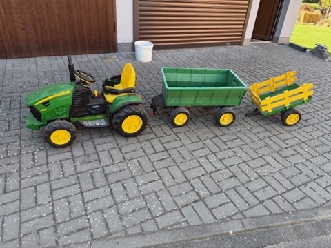 Dětský elektrický traktor