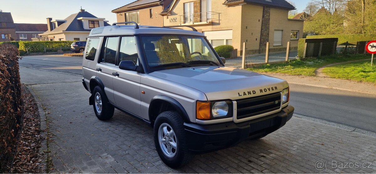 Land Rover Discovery 2 TD5 2.5 bez korózie