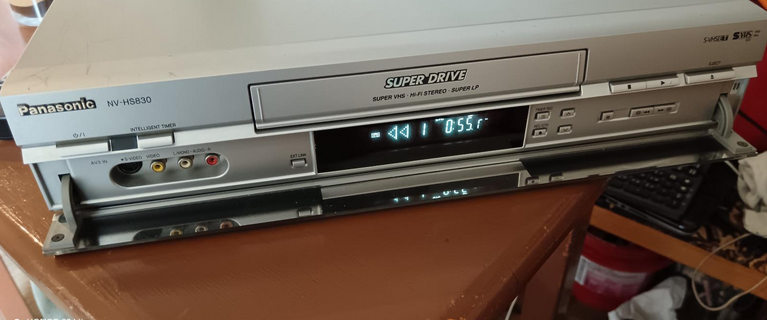 Video rekordér VHS Panasonic prodám