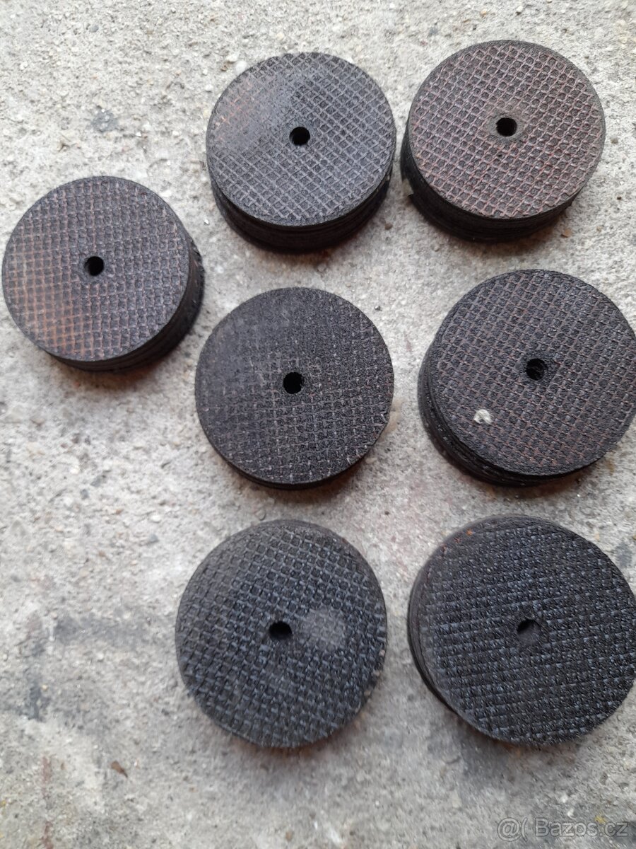 ŘEZNÉ A BRUSNÉ KOTOUČE