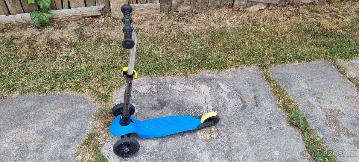 Koloběžka Oxelo