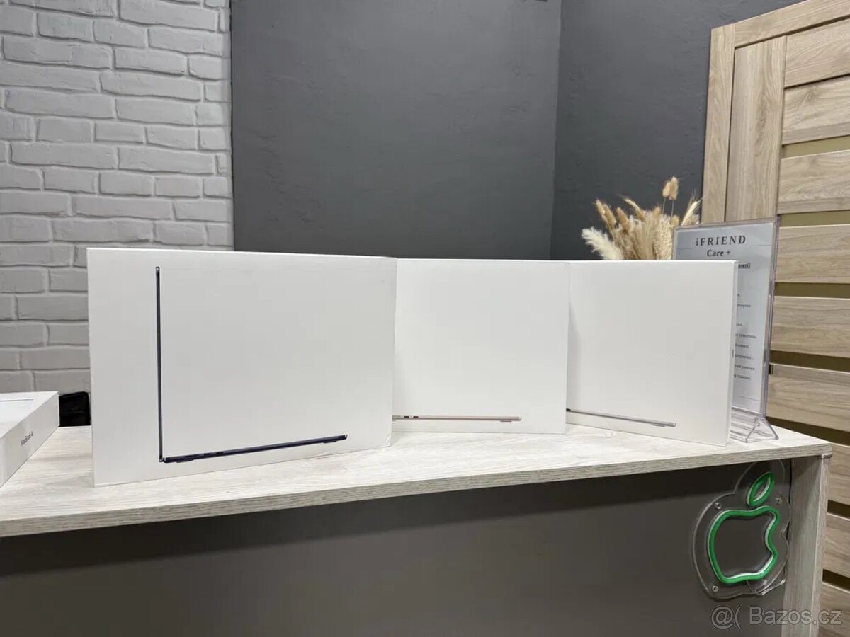 Apple MacBook Air 15” M4 (16GB, 256GB) – Nový a zapečetěný