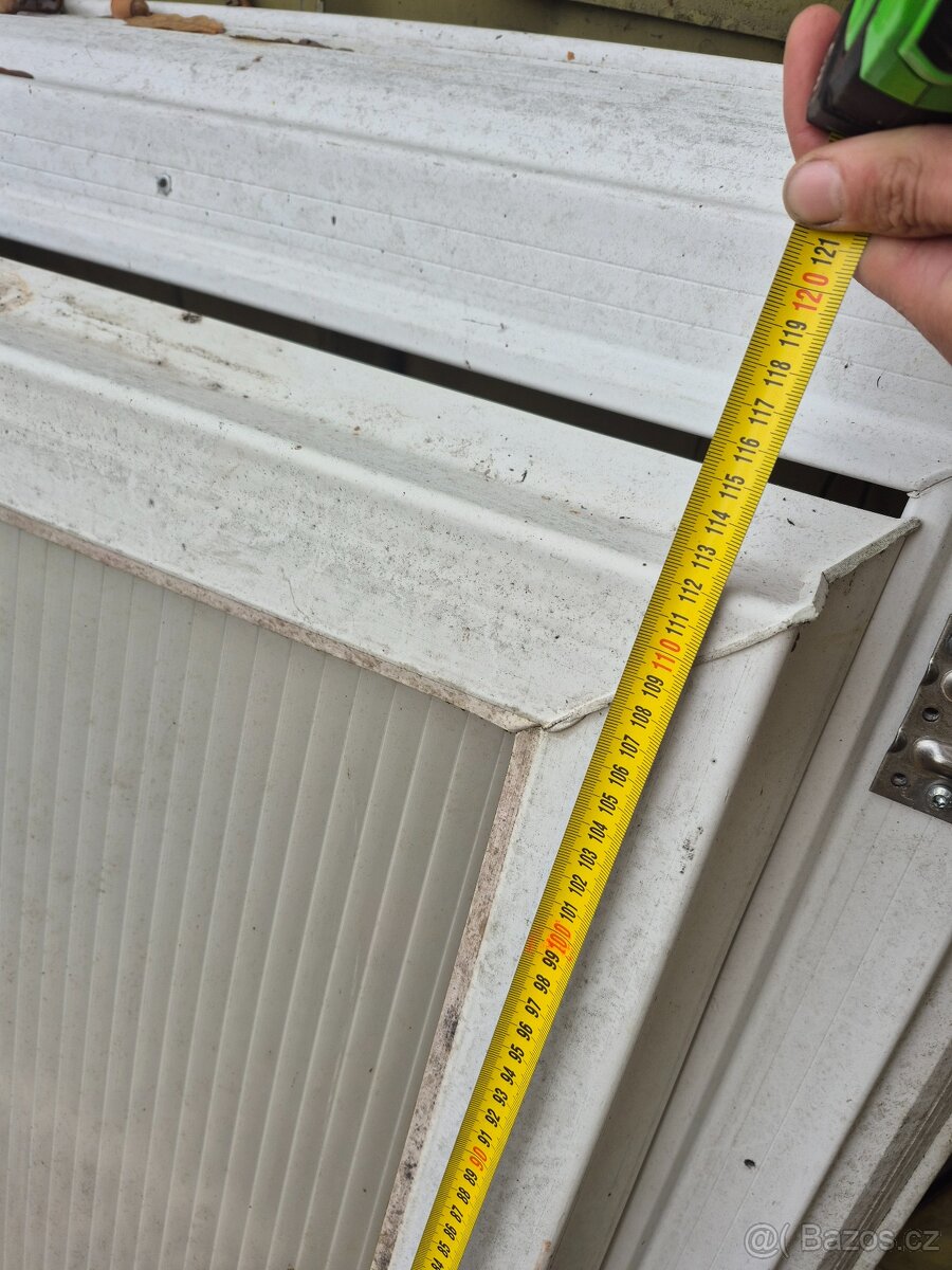 Prodam stresni svetlik