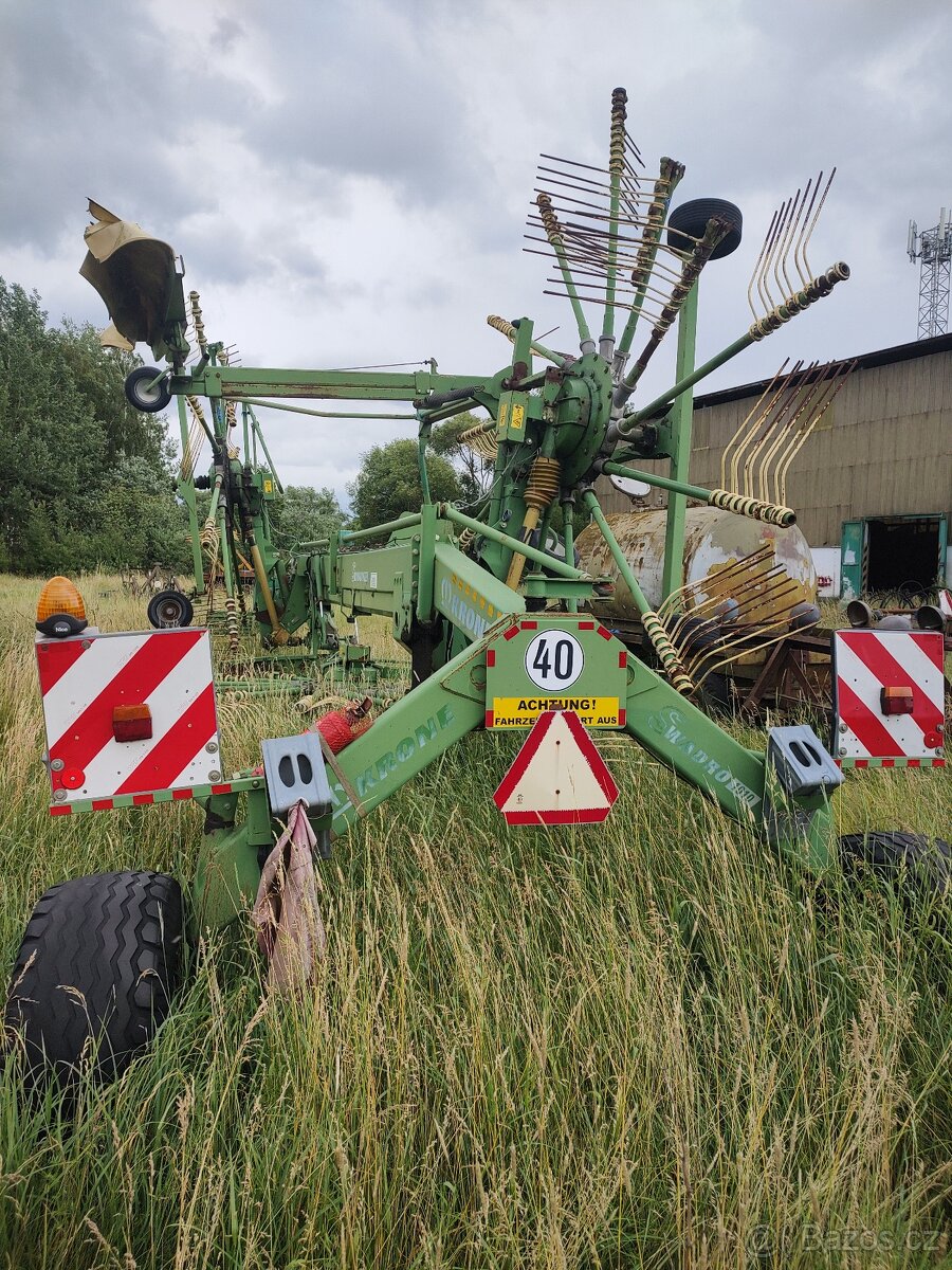 Stranový skulovac Krone Swadro 1010