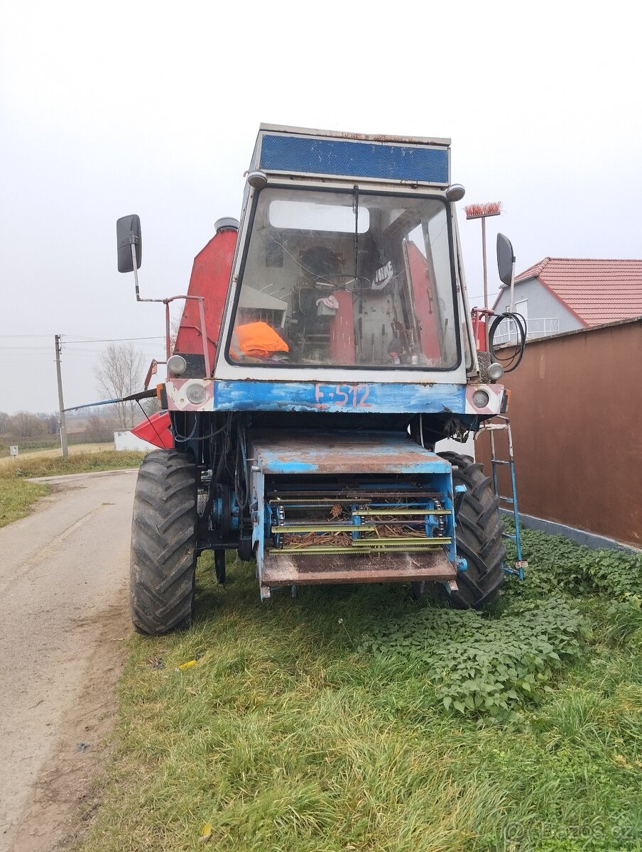 Fortschritt E512 s drtičem