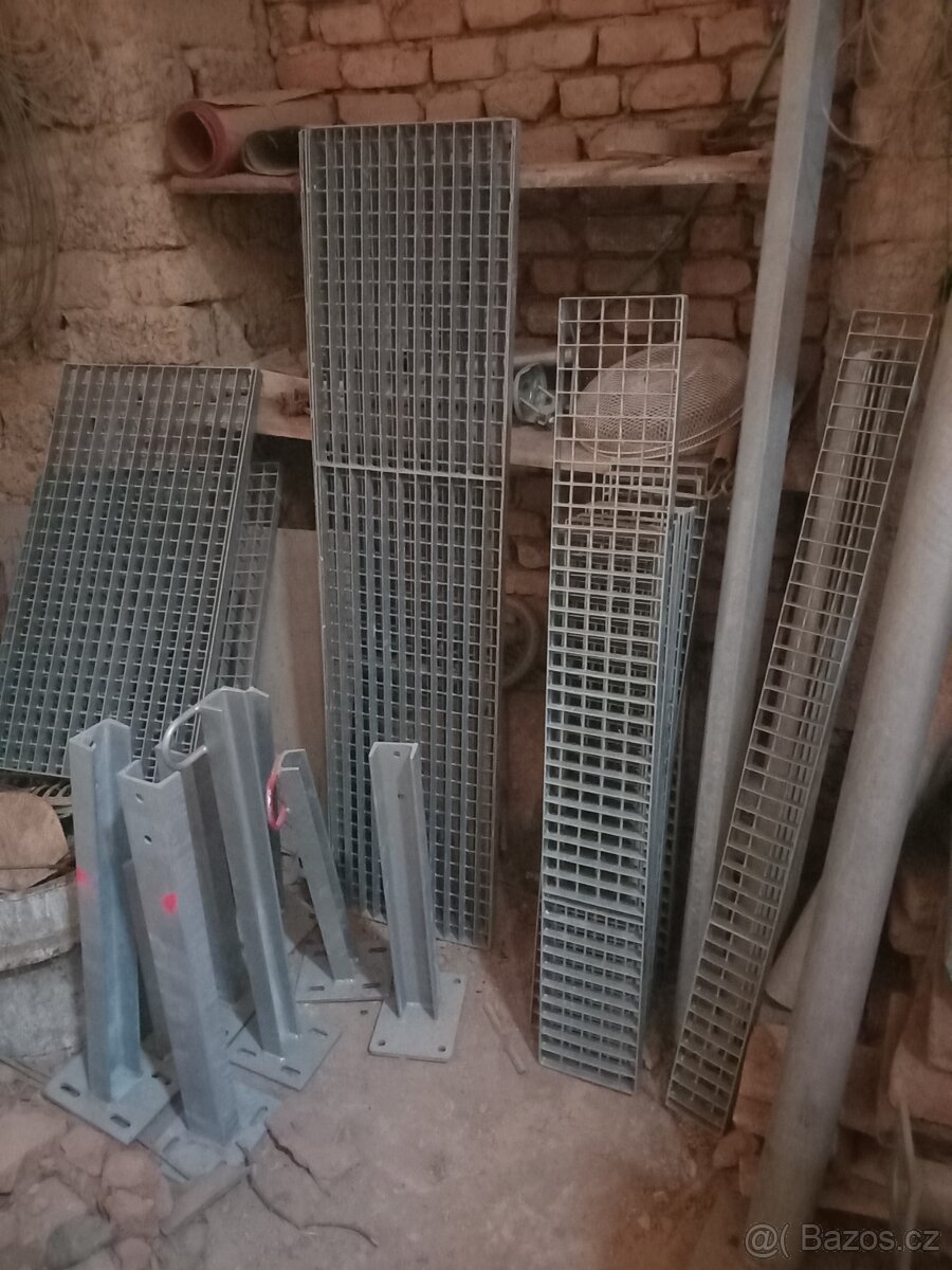 Železné pozinkované rošty tl. 3cm