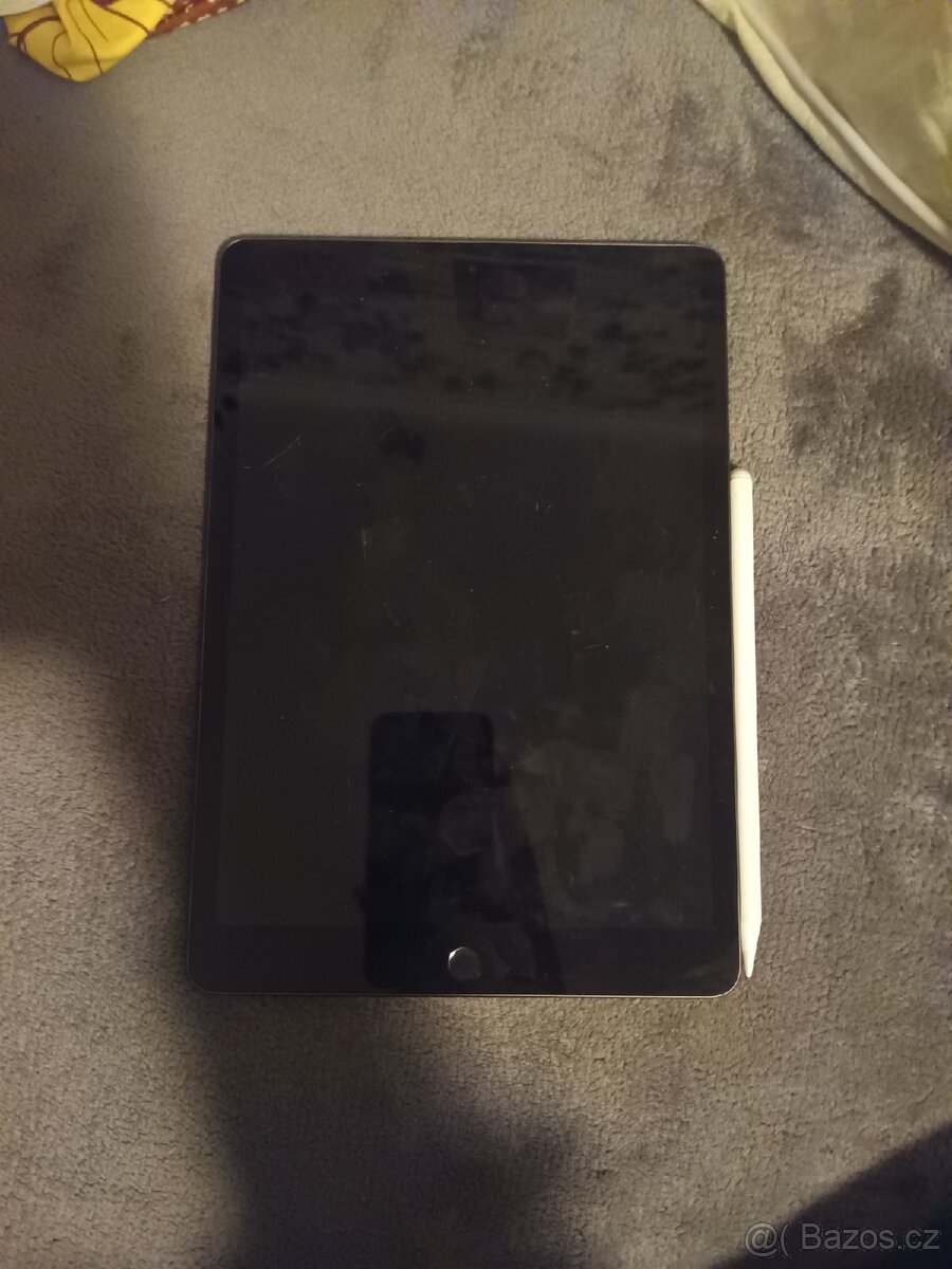 Apple iPad 8. Generace (2020)