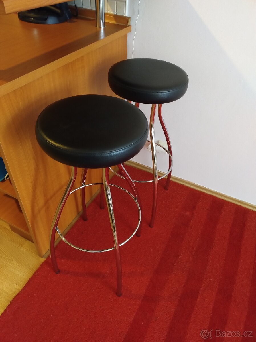 Barová židle