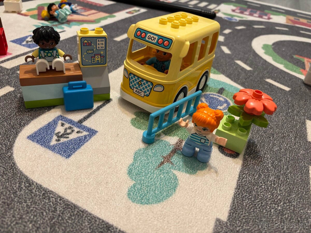 Lego Duplo 10988 Školní autobus