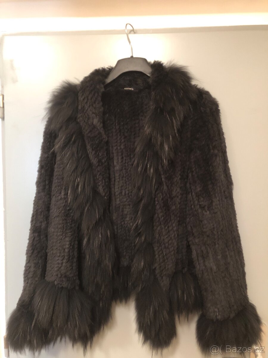 Max&Co kožešinovÿ kabátek