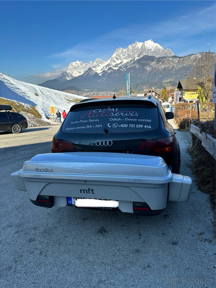 Box na tažné zařízení