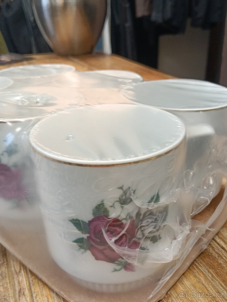 Retro hrnečky orginal zábaleme