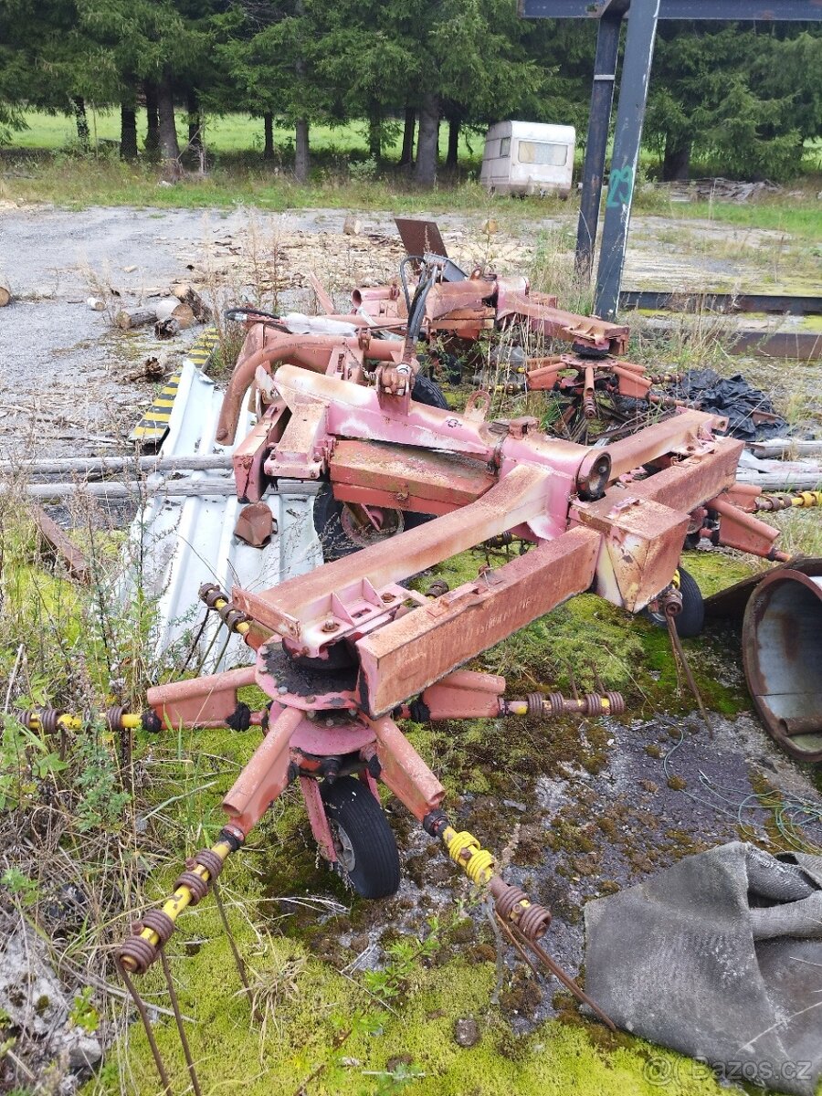 Nahrabovač, shrnovač