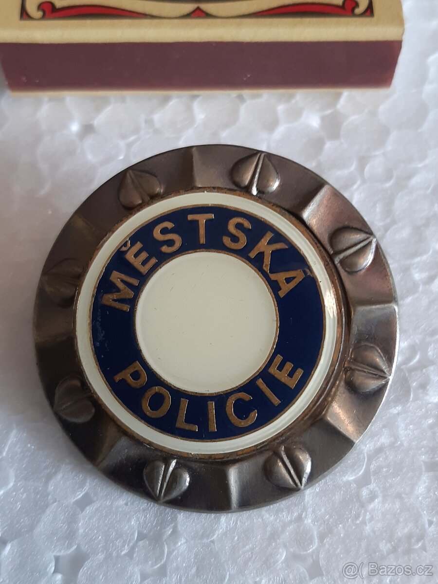 MĚSTSKÁ POLICIE.