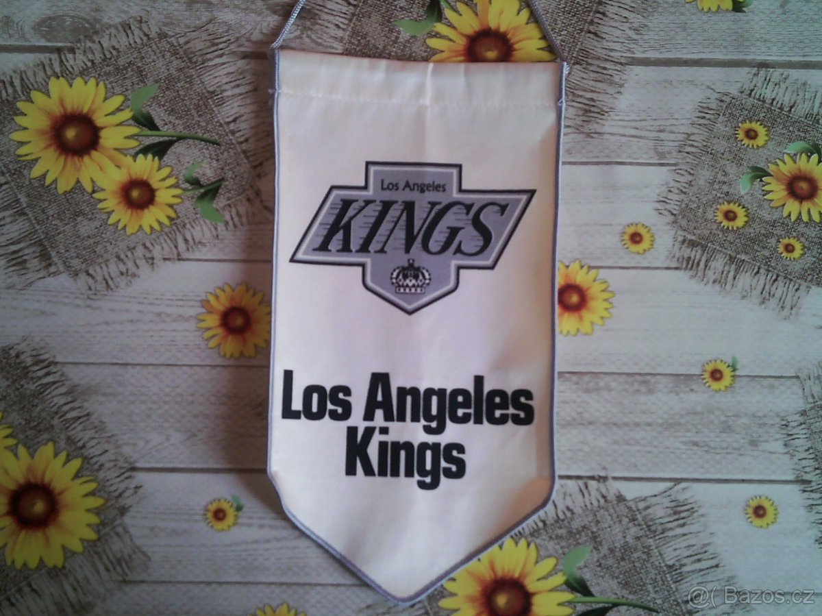 Vlajky klubů NHL+odznak LA Kings