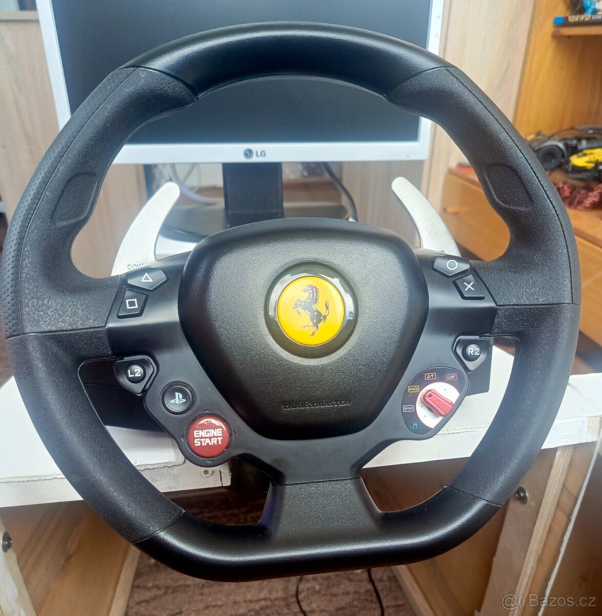 Herní volant Thrustmaster T80