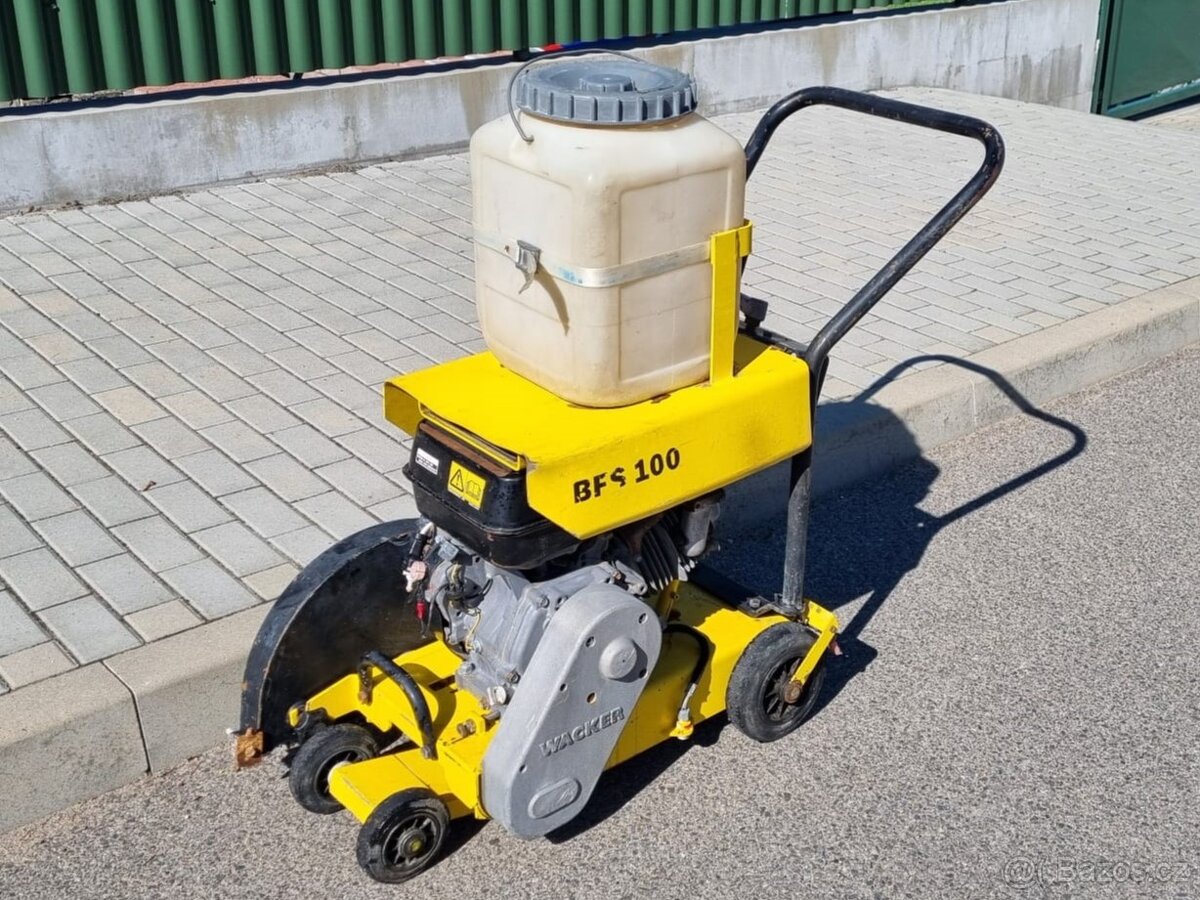 Řezačka spár -Wacker BFS 100