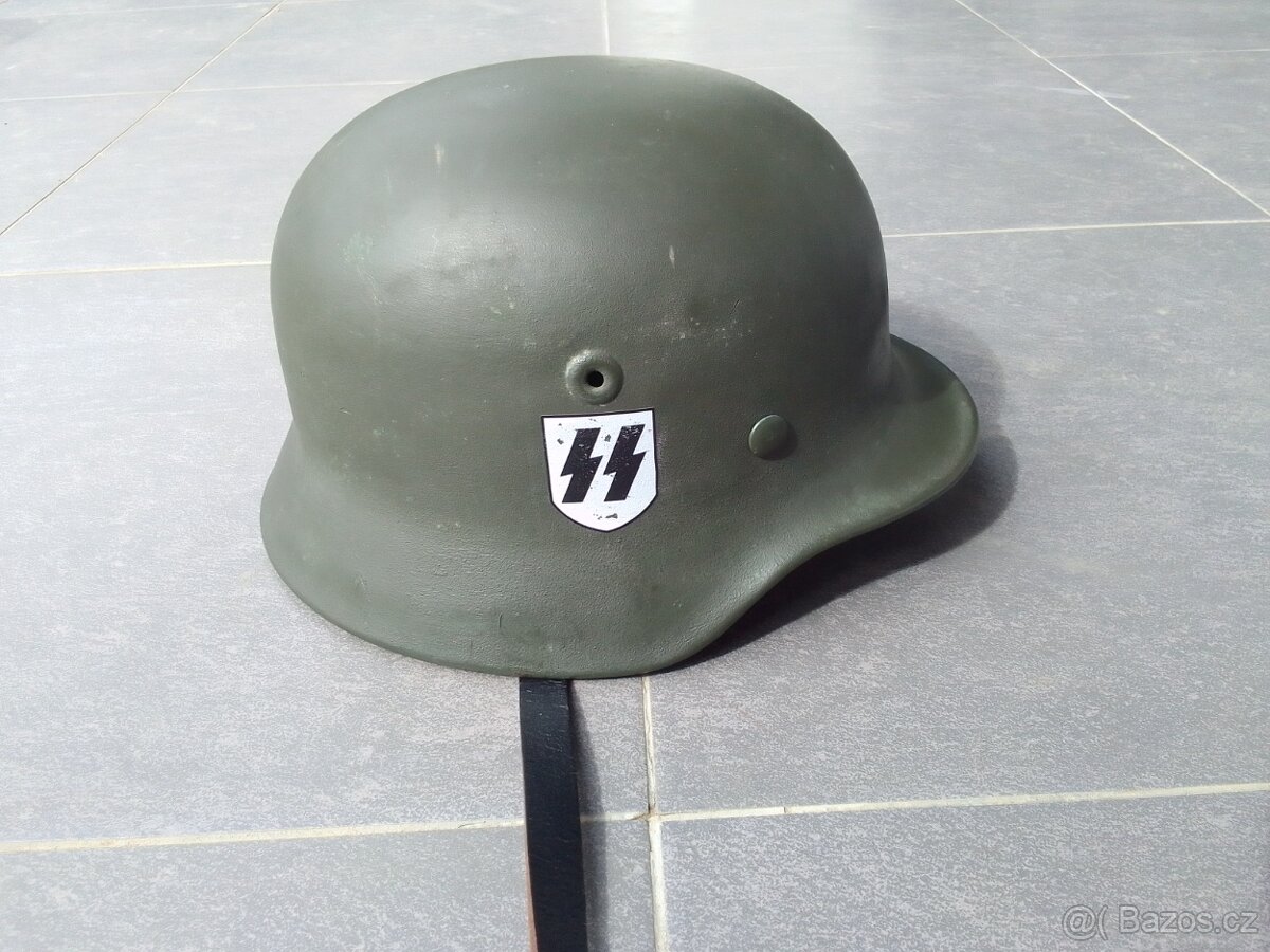 Německá helma M40