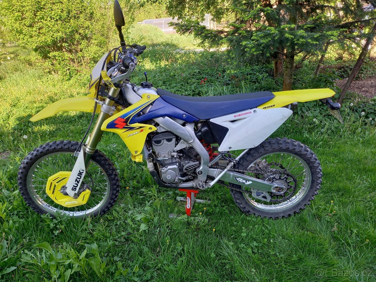 Suzuki RM-Z 450 enduro (Valenti Racing NE RMX)