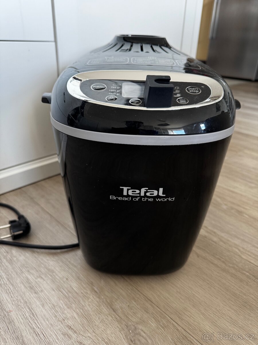 Domácí pekárna Tefal Bread of the World