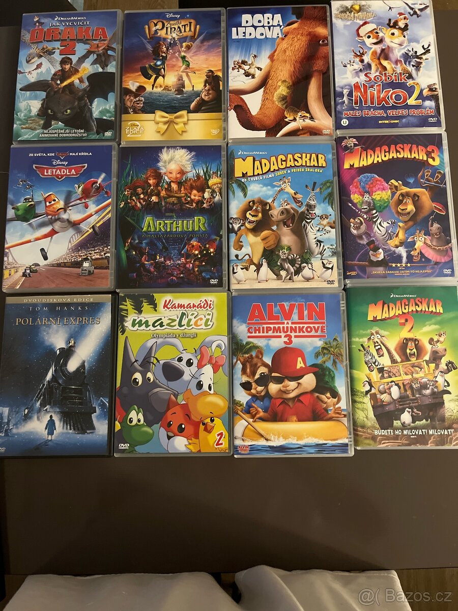 Prodám 12 známých pohádek na DVD